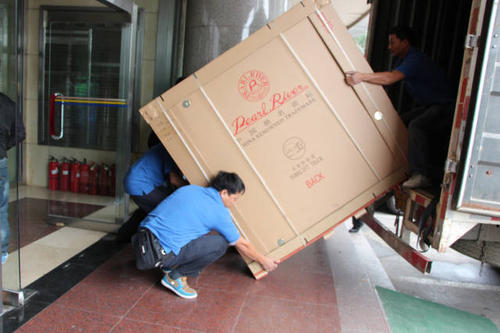 江边乡钢琴贵重工艺品无忧运